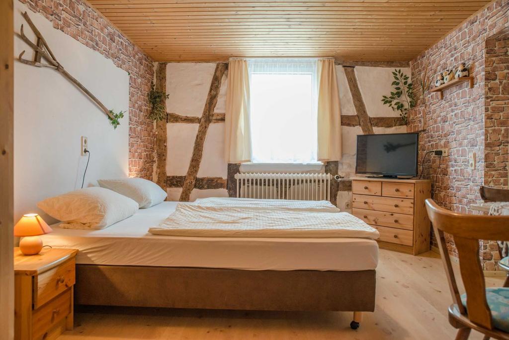 Hoerners Landgasthof Гайслинген-ан-дер-Штайге Экстерьер фото